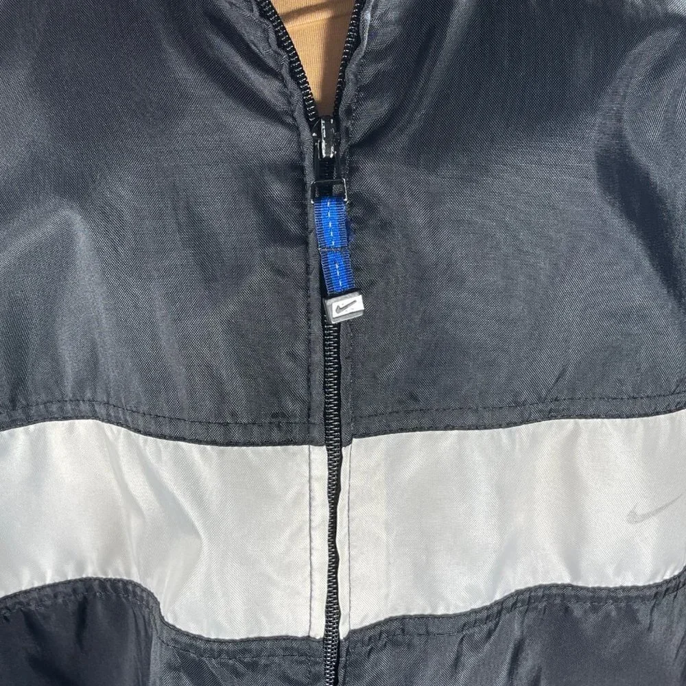 Nike Boy's Black White Lightweight Windbreaker Full Zip Jacket Size 14/16 Large - Picture 6 of 9